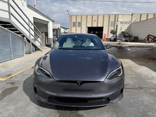 Tesla Model S 2023