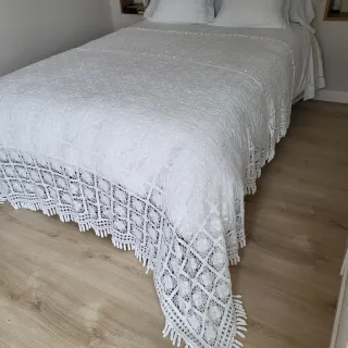 Colcha ganchillo vintage blanca