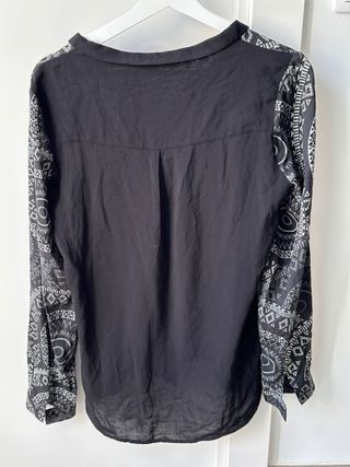 Blusa Desigual Talla S Estampado Étnico
