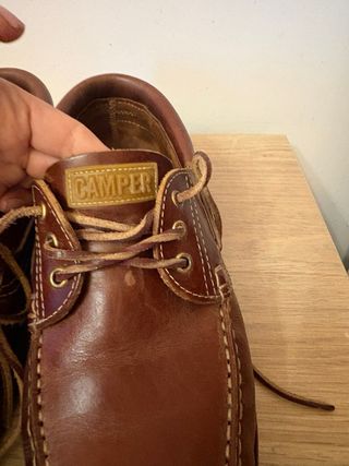 Zapatos náuticos Camper marrones