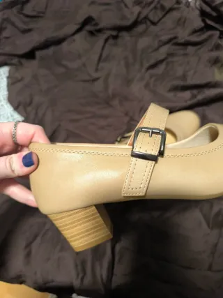 Zapatos tacón ortopédicos beige