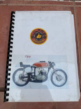 Lote Pegatinas y chapa Bultaco Oficiales