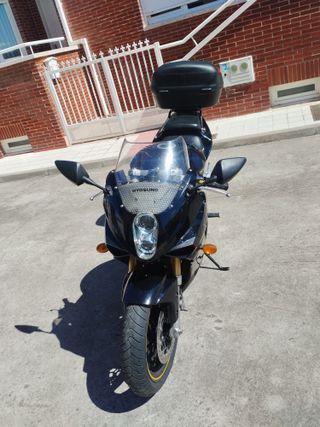 Hyosung GTR 250cc