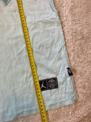 Camiseta Jordan Celeste Y2K