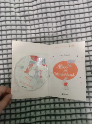 Alice in Wonderland. Con traduzione e dizionari...