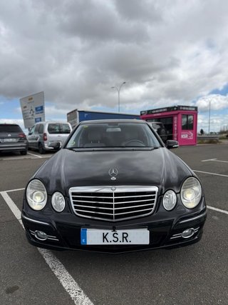 Mercedes-Benz Clase E E 300 211 Bluetec Avantgarde 4p 7G-T