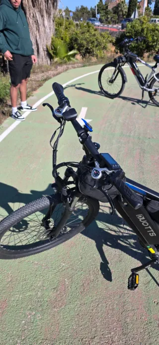 Bicicleta Eléctrica DUOTTS