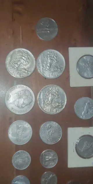 Banconote e monete Italia