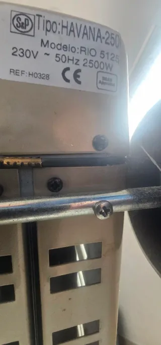 Stufa elettrica portatile con ruote