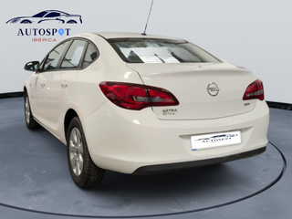 Opel Astra 1.7 CDTi 110cv 2014