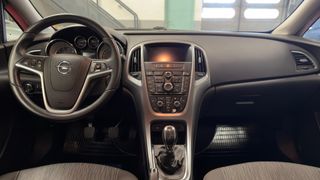 Opel Astra 1.7 CDTi 110cv 2014