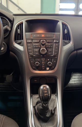 Opel Astra 1.7 CDTi 110cv 2014