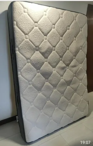 Colchón 135x190 - 1 año de uso