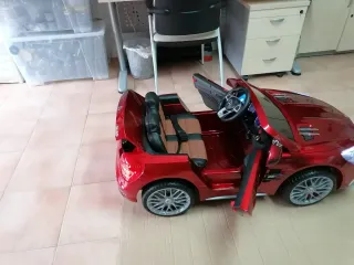 Coche batería para niños de 4 a 7 años. Mercedes A