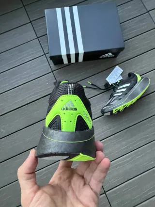 Adidas Aruku Zapatillas Negras y Verdes