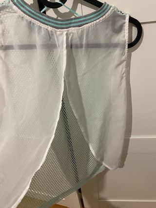 Camiseta Malla Verde y Blanca Talla m