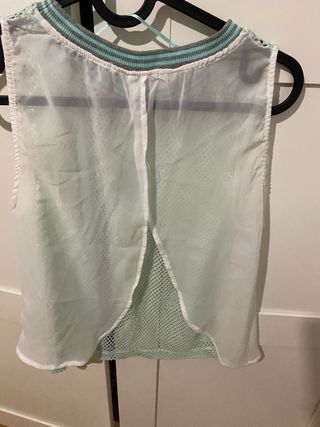 Camiseta Malla Verde y Blanca Talla m