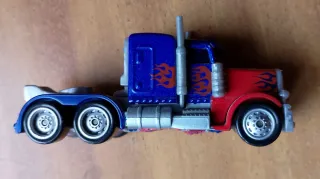 Optimus Prime e Bumblebee Transformers