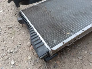 Radiador BMW E39 con ventilador y depósito