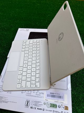 HOU Custodia con Tastiera per iPad 11Gen A16 + Penna Metapen A8