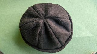 Conjunto de gorro y guantes de Lucky Strike