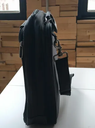 Maletín HP Negro Portadocumentos y PC