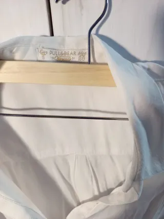 Camisa blanca Pull&Bear