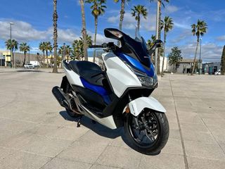 Honda Forza 2018 Maxi Scooter