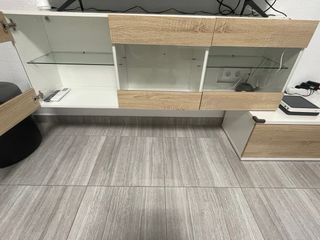 Mueble de comedor blanco para TV