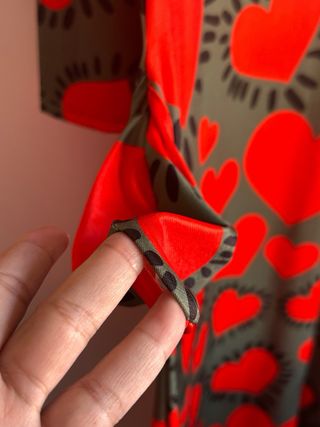 Vestido largo estampado corazones