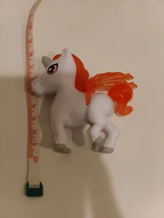Sorpresa Kinder Maxi Unicorno 2026