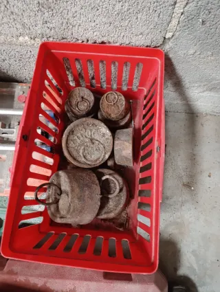 Pesas báscula antiguas