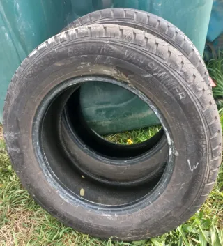 Neumáticos Furgoneta 215/65 R16C 106T