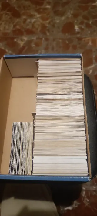 Lote de cartas Yu-Gi-Oh! variadas