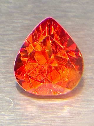 Zafiro Padparadscha 5.05 Ct Pera Naranja