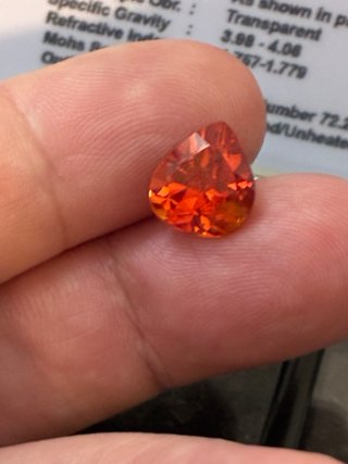 Zafiro Padparadscha 5.05 Ct Pera Naranja
