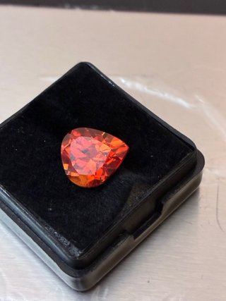 Zafiro Padparadscha 5.05 Ct Pera Naranja