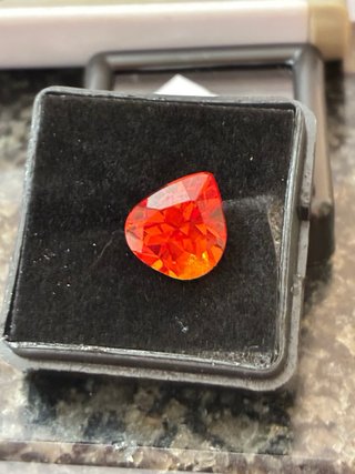Zafiro Padparadscha 5.05 Ct Pera Naranja