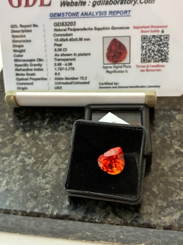 Zafiro Padparadscha 5.05 Ct Pera Naranja