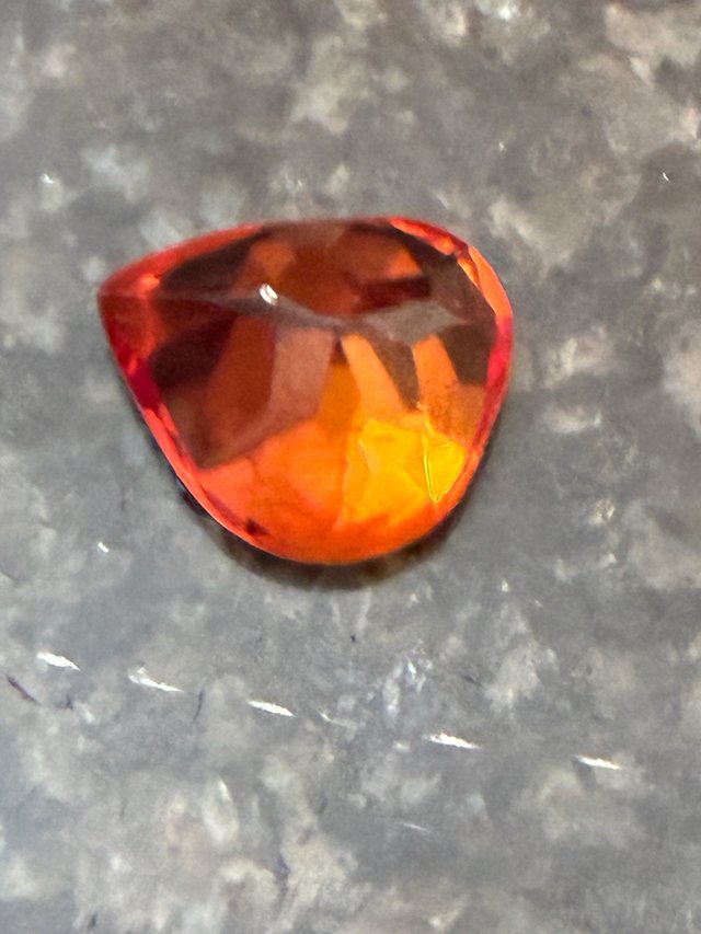 Zafiro Padparadscha 5.05 Ct Pera Naranja