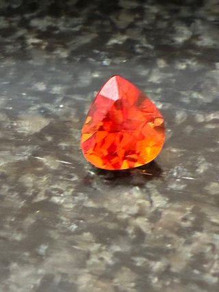 Zafiro Padparadscha 5.05 Ct Pera Naranja