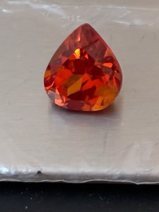 Zafiro Padparadscha 5.05 Ct Pera Naranja