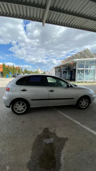 SEAT Ibiza 2004