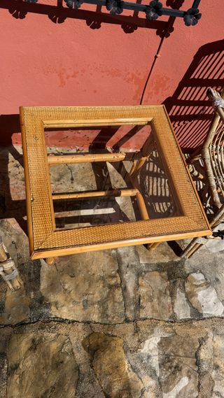 Conjunto ratán: 2 sillones + mesa