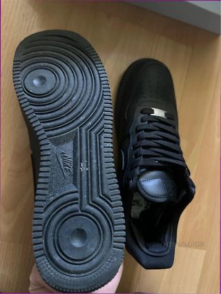 Nike Air Force 1 '07 Negras Talla 42