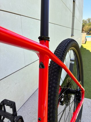 Specialized Epic HT Carbon Roja, talla L 2025