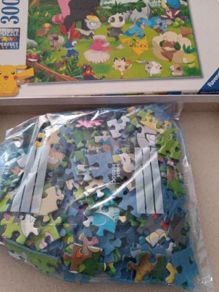 Puzzle Pokémon XXL 300 piezas Ravensburger 49x36cm