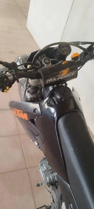 Suzuki DRZ 400s. 08 Trail Leovince X3 46 Cv 125 kg
