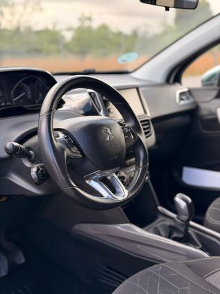 Peugeot 2008 Style 1.2L PureTech 81KW (110CV) S&S