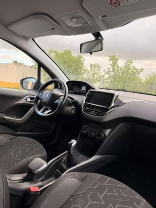 Peugeot 2008 Style 1.2L PureTech 81KW (110CV) S&S